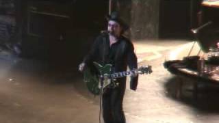 U2 Boston 20051205 Crumbs from your Table amp Instant Karma [upl. by Isabella]