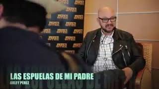 ARLEY PEREZ CANTÓ FRENTE A PEPE GARZA EN ENTREVISTA BORRADA [upl. by Haden]