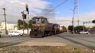 Kcsm 1573 y 1526 con servicio escapero en Av Nogalar  Big K5H horn [upl. by Blackstock]