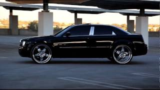 Chrysler 300 on 26quot wheels rolling [upl. by Bridget275]