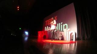 Todos podemos ser Quijotes  Amalia Londoño  TEDxMedellin [upl. by Poole]