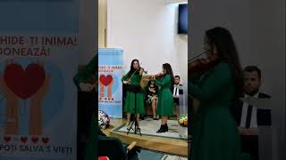 Fragment din Serenade  Schubert  Dasiana Badea amp Sariana Petrea viori [upl. by Lairbag]