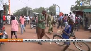 Niger  Des « terroristes » évadés de la prison de Niamey [upl. by Eetsirk520]