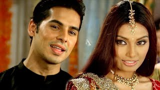 Main Agar Saamne  Raaz  Dino Morea  Bipasha Basu  Abhijeet Alka Yagnik  Bollywood Wedding Song [upl. by Oker]