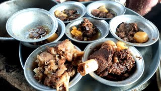 Beef Rosh peshawari Food  Lal Chapur rosh Peshawar  Pakistani food Peshawar street food Pakistan [upl. by Eldnik948]