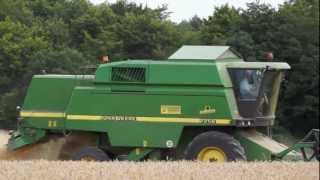 Sound Woazendreschen mit John Deere 2256 [upl. by Atnovart627]