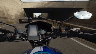 Filtering in London on an SV650 [upl. by Chilson]