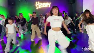 MAMAMOOquotAYAquot choreography by AOI ​​⁠homeydancestudio [upl. by Robinetta963]