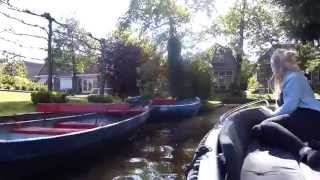 Vakantiepark Giethoorn Boot Experience [upl. by Nilahs242]