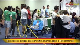 Familiares e amigos prestam última homenagem a Rafael Henzel [upl. by Cofsky]