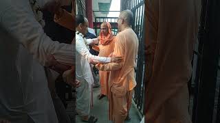 Hg Amogh Lila Prabhu amp Ravi Lochan Prabhu meet with Pradyumna Priya pr at Iskcon Dwarkashorts ☺️ [upl. by Annekim219]