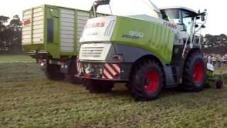 Claas Jaguar 950  Claas Axion 850 mit Claas Cargos 9500 [upl. by Yule]