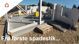 Time lapse Se et hus blive bygget [upl. by Anawot464]