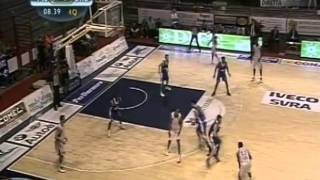 Dwight Hardy  Giorgio Tesi Group Pistoia  Highlights vs C del Latte Brescia [upl. by Xirdnek]