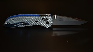 Нож Benchmade Griptilian 551 в нарядном смокинге [upl. by Nuahsyt335]