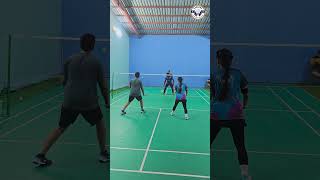 Badminton Trick Shot badminton badmintontrickshot shortviral badmintonlover badmintonplayer [upl. by Brentt]