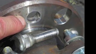 How to remove spinning lug and stud using the Lug Ripper [upl. by Aeslehs]