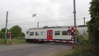 Passage a Niveau Thulin Spoorwegovergang Railroad Level Crossing Bahnübergang [upl. by Elspeth495]