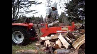 Case Ingersoll K36 wood splitter first run [upl. by Anahsor]