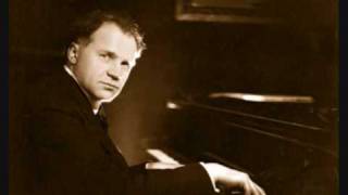 BACKHAUS plays BEETHOVEN SONATA N 23 APPASSIONATA [upl. by Yrrot239]