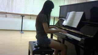 Grade 8 ABRSM Piano Exam 20102011 quotAllegro Con Brioquot by Clementi [upl. by Alanna]