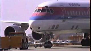 United Douglas DC871 Pushback and Taxi [upl. by Nilved99]