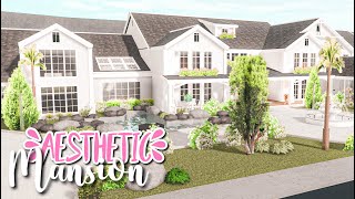 Aesthetic Bloxburg Mansion  Bloxburg Speedbuild 300k [upl. by Sharai]