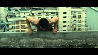 Distrito 13 Ultimatum 2009 David Belle Parkour Scene [upl. by Aya]