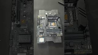 💢 Intel i7 12700 processor installing asus B760 motherboard  shorts youtubeshorts gaming [upl. by Kennan]