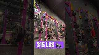 ED HELMS DESTROYS PLANET FITNESS SQUAT MACHINE fitmas shorts gym losangeles motivation cali [upl. by Glorianna]