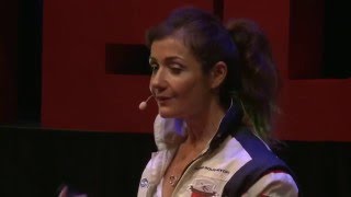 Audessus des nuages  Dorine BOURNETON  TEDxClermont [upl. by Drice]