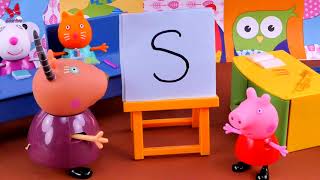 🐷 Peppa Pig and the Small Accident in Preschool 🐷 Story for kids in english [upl. by Nani963]