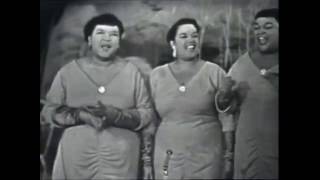 The Peter Sisters  Mazel tov live in France 1959 [upl. by Ytsihc83]