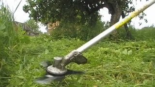 Using my Stihl FS 85 brushcutter in high grass with the brush knifeblade on pt 2 [upl. by Llennor]