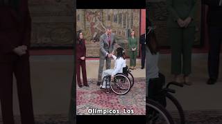 🎽Los Reyes FELIPE y LETIZIA Homenajean a los Deportistas OLÍMPICOS🎖️ [upl. by Mindy]