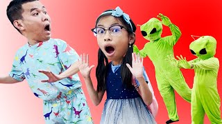 Wendy Pretend Play Story about Aliens [upl. by Klara]