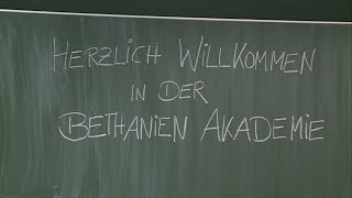 stadtpanorama TV Eröffnung der SprachAkademie im Krankenhaus Bethanien Moers [upl. by Nerin77]