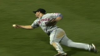 Wright makes a spectacular barehanded catch [upl. by Ettenan400]