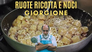 RUOTE CON RICOTTA NOCI E GUANCIALE  Le ricette di Giorgione [upl. by Verner]