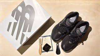 Collonil Carbon Pro Spray Sneaker Protector on New Balance 990v6 Triple Black U990BB6 Second Coat [upl. by Sousa251]