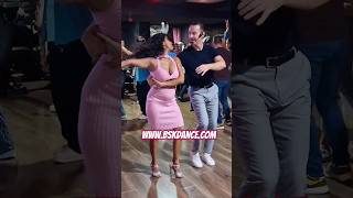 Clases de Bachata en Madrid Basi y Deisy bachatamadrid [upl. by Asined50]