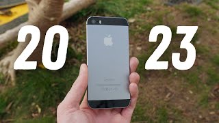 iPhone 5s in 2023 Review  True Innovation [upl. by Kathryn42]