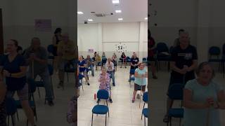 AGACHAMENTO COM BASTÃO  Exercícios para idosos  Ginástica e Alongamento [upl. by Lynnea]