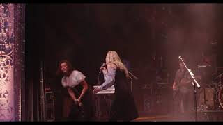 Aly amp AJ Perform quotPotential Breakup Songquot Live at Thalia Hall [upl. by Damales]