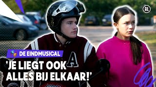 LATEN WE EEN PRANK UITHALEN VANAVOND  De Eindmusical  Seizoen 5 9  NPO Zapp [upl. by Acirne669]