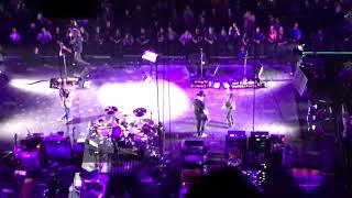 Temple of the Dog  Stargazer Mother Love Bone cover MSG NYC 1172016 [upl. by Hallutama]