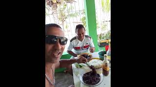 Belezorio na feijoada com o amigo manucashorts [upl. by Refynnej671]