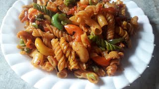 ମସଲା ପାସ୍ତା  Spicy Masala Pasta recipe  Pasta recipe in Odia  Happy New Year 2022 [upl. by Eiryt140]