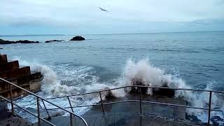 Looe sea tide is coming in [upl. by Elyac]