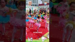 Super cute dancing preschool kids [upl. by Etnor214]